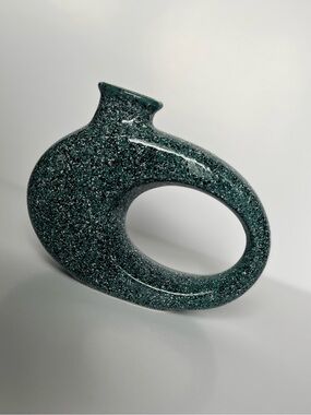 Vintage Japanese Chokin Art Ceramic Donut Vase 24K Gold Trim Green Spatterware